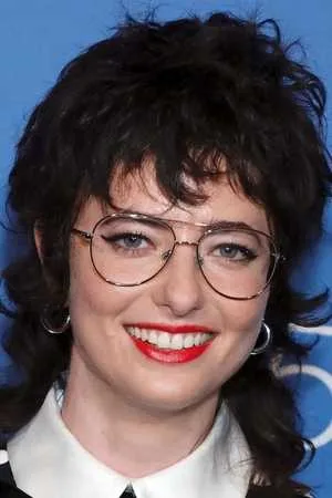 Сара Шерман